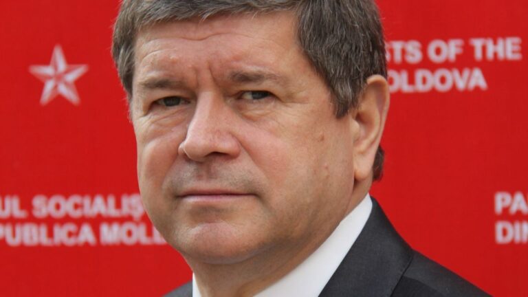 Andrei Neguța, fost ambasador al R.Moldova la Moscova, achitat în dosarul de contrabandă cu anabolizante