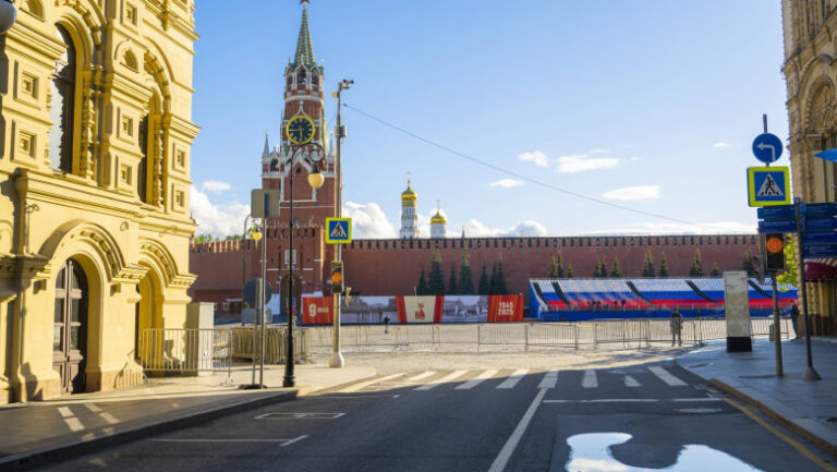Ucraina cere țărilor care participă la parada lui Putin de la Moscova să nu trimită trupe la manifestații: Motivul