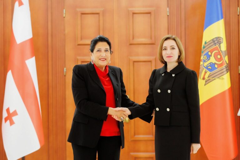 DOC/ Salome Zurabișvili, decorată cu „Ordinul Republicii” de Maia Sandu