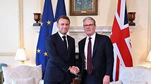 Franța și Marea Britanie își coordonează arsenalele nucleare pentru a consolida securitatea europeană