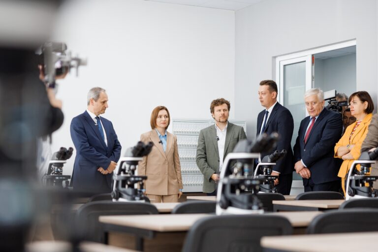 Maia Sandu, vizită la UTM: Investițiile în educația agricolă dau roade, iar interesele tinerilor pentru zootehnie și agricultură sunt în creștere