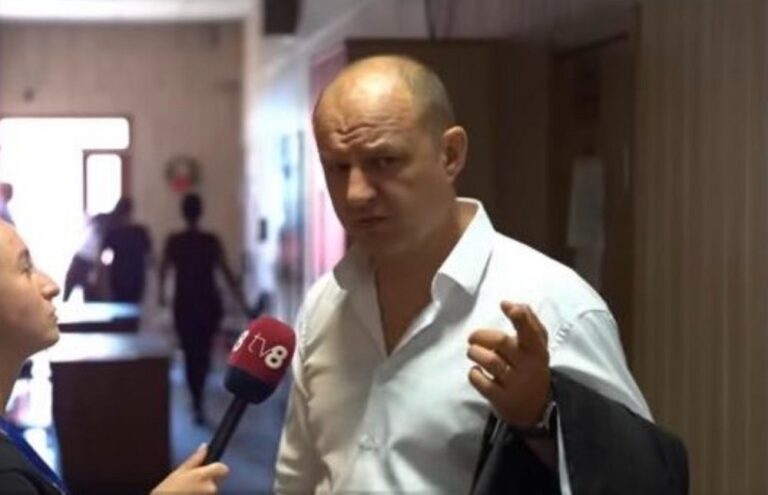 A fost trimis la Leova pentru destabilizări, dar s-a îmbătat și a hărțuit o chelneriță. Unul dintre avocații lui Șor, Nicolae Bojenco, cercetat penal