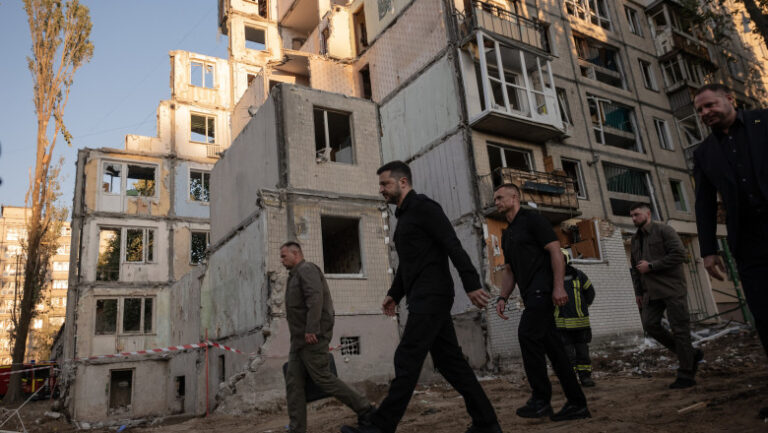 Zelenski acuză Rusia că a atacat o instalație de gaze la granița cu România pentru a slăbi pregătirile Ucrainei pentru iarnă