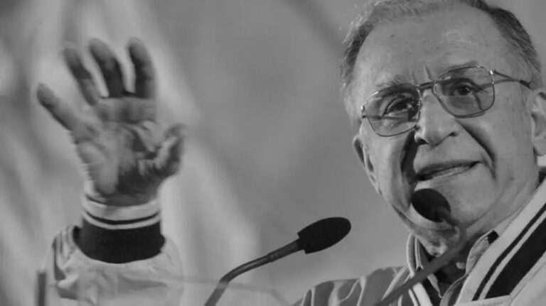 Ambasada Republicii Moldova în România transmite condoleanțe României privind moartea fostului președinte Ion Iliescu