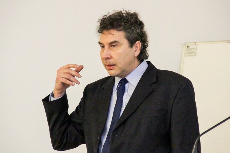 R.Moldova în fața alegerilor decisive: între manipularea Kremlinului și alegerea drumului european