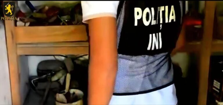 (VIDEO) Rețea de traficanți de droguri, destructurată în nordul R. Moldova