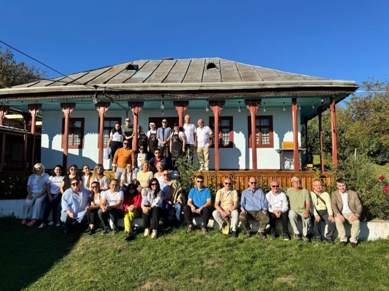 (FOTO) Diplomați din peste 20 de țări au descoperit obiective turistice din Republica Moldova