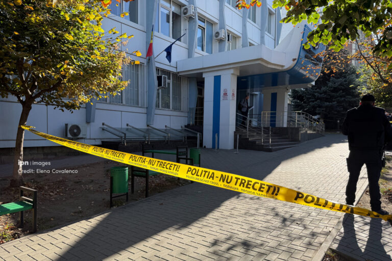 Alertă cu bombă la Judecătoria Buiucani înaintea unei ședințe de judecată în dosarul lui Plahotniuc