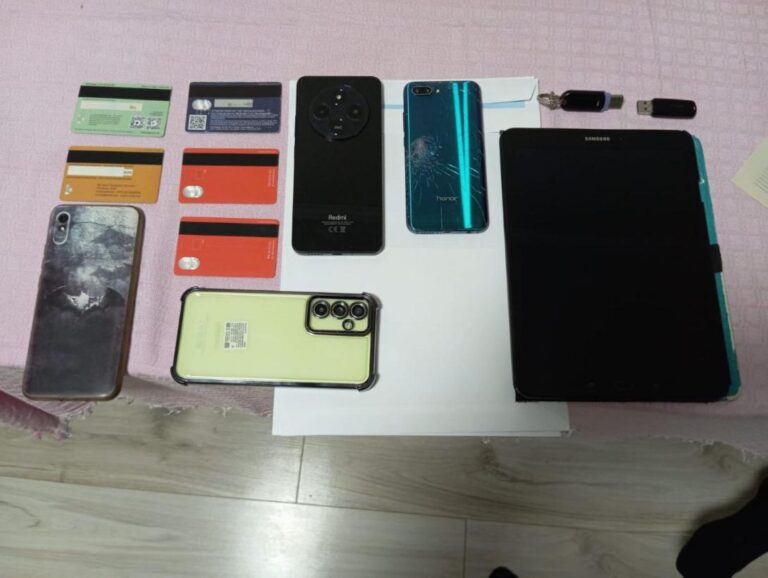 (VIDEO) Percheziții în UTA Găgăuzia: O persoană a fost reținută