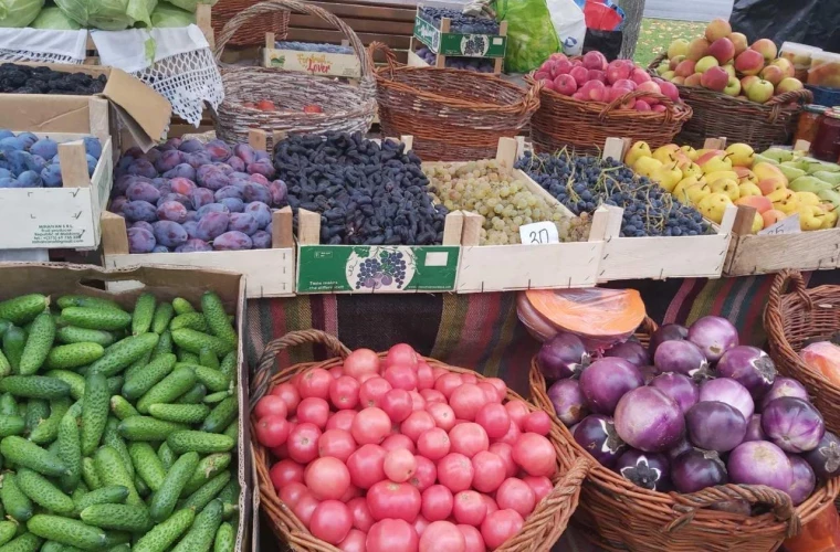 Târguri de toamnă în toate sectoarele Chișinăului: produse locale, artizanat și tradiții pentru vizitatori