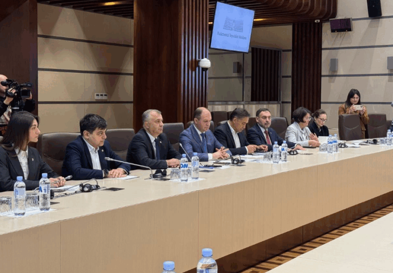 Va susține sau nu Blocul Alternativa noul Guvern? Ce spun reprezentanții fracțiunii după consultările cu premierul desemnat