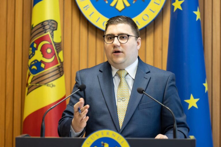 Daniel Vodă pleacă din funcția de purtător de cuvânt al Guvernului