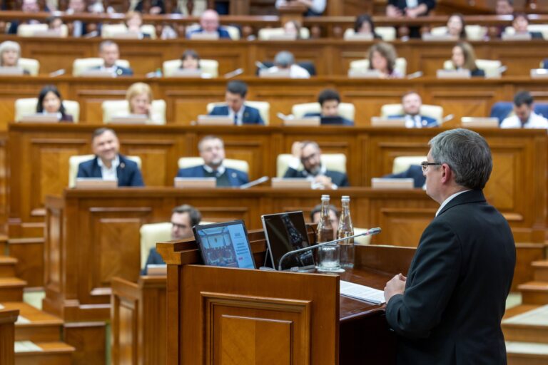 Igor Grosu, în plenul Parlamentului de la Chișinău: „Ne angajăm să semnăm Tratatul de aderare la UE până în 2028”