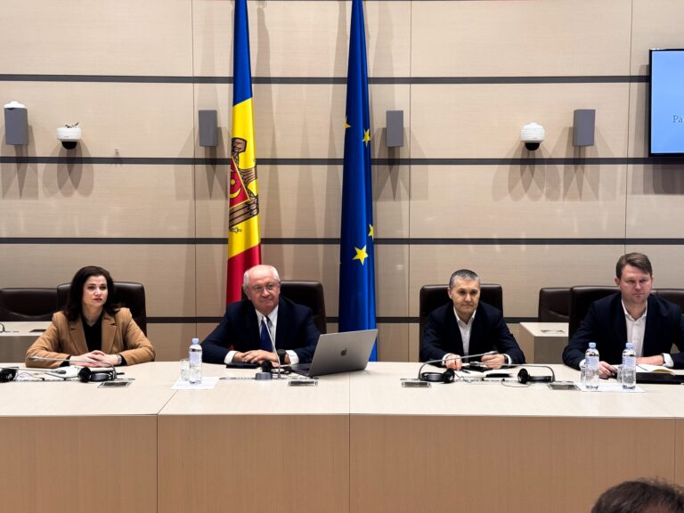 (FOTO) Alexandru Munteanu, noi detalii despre consultările publice privind programul de guvernare