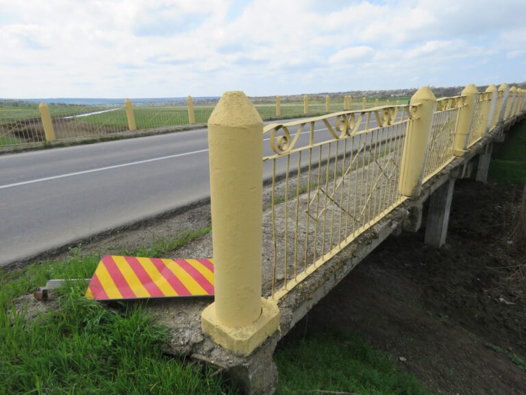 Un pod din Republica Moldova va fi reparat capital