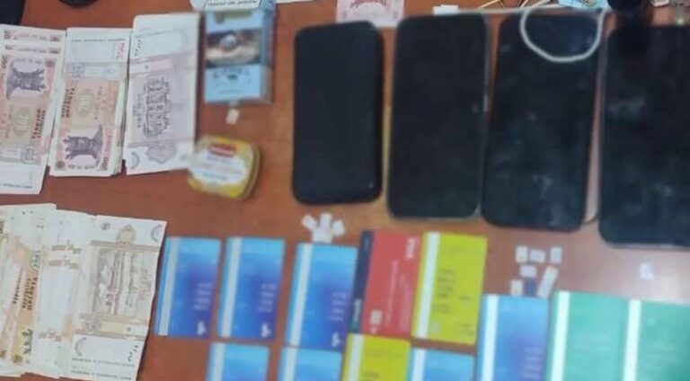 (VIDEO) Tânără din Ucraina, reținută la Chișinău pentru escrocherii online