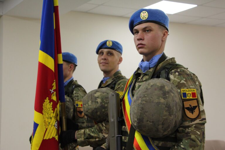 Militari ai R. Moldova, în drum spre București pentru a participa la parada de Ziua Națională a României