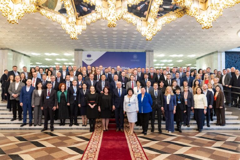 Peste 100 de primari din R. Moldova și din state membre ale UE, reuniți la Chișinău