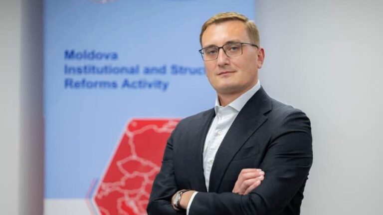 Șeful Serviciului Vamal al R. Moldova, despre camionul cu armament reținut la Albița: „Vom efectua o investigație internă”