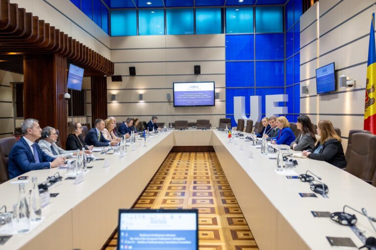 Europarlamentarul Siegfried Mureșan, la Chișinău: Suntem gata să oferim expertiză pentru fiecare capitol al negocierilor de aderare a R. Moldova