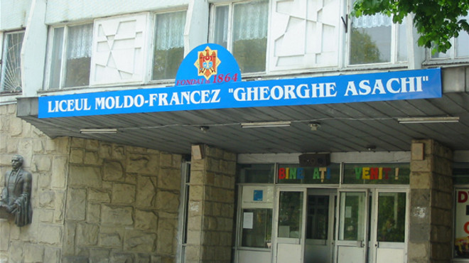 Directoarea Liceului „Gheorghe Asachi” din Chișinău, plasată în arest la domiciliu pentru 30 de zile