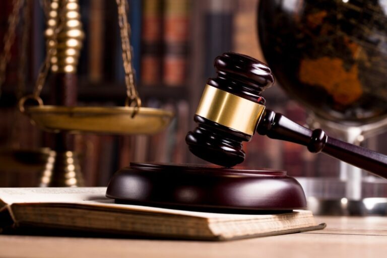 Dosarul mașinilor de lux din UE: a doua persoană învinuită, trimisă în judecată