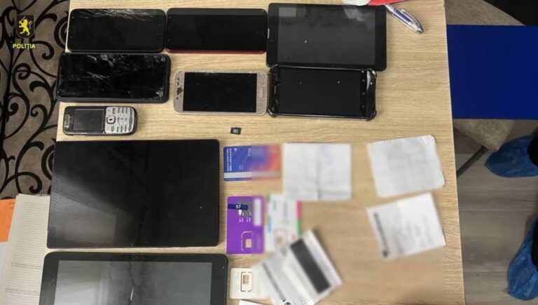 (VIDEO) Escrocherii din penitenciar: Nouă deținuți, cercetați penal