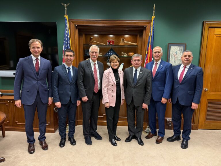 (FOTO) Aprofundarea parteneriatului dintre R. Moldova și SUA, subiect de discuții la Washington