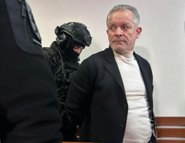 Plahotniuc solicită să fie audiați 164 de martori în dosarul fraudei bancare