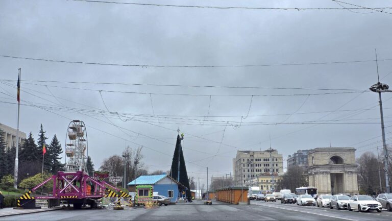 Traficul rutier va fi suspendat în Piața Marii Adunări Naționale: Cum va circula mâine transportul public