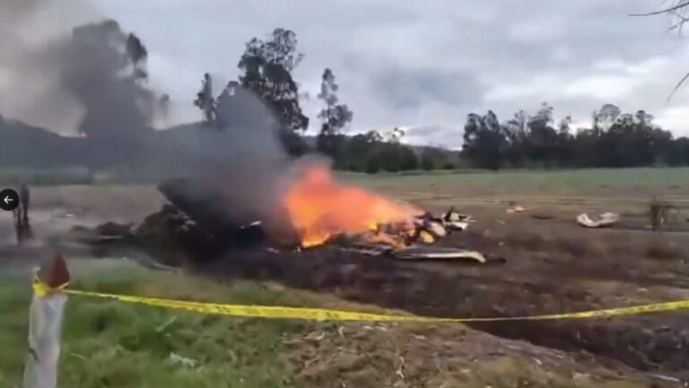 Accident aviatic în Columbia. Șase persoane au murit, inclusiv un cunoscut cântăreț