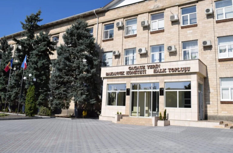 Alegerile pentru Adunarea Populară de la Comrat, blocate