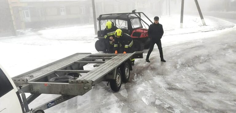 Sute de intervenții ale echipelor de urgență pe întreg teritoriul R. Moldova din cauza condițiilor meteo