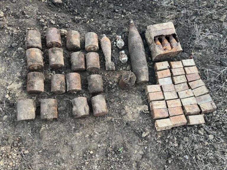 Peste 500 de obiecte explozive neutralizate de geniștii Armatei Naționale în 2025