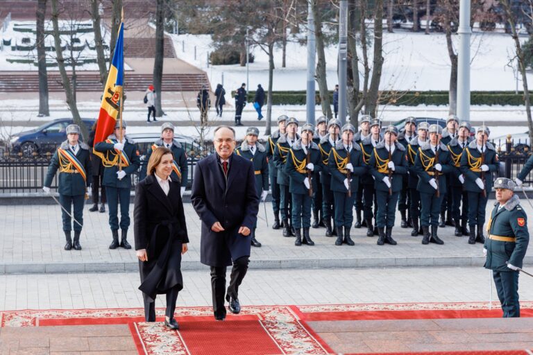 (VIDEO) Președinta R. Moldova: Extinderea UE, o investiție strategică în securitatea și stabilitatea întregului continent