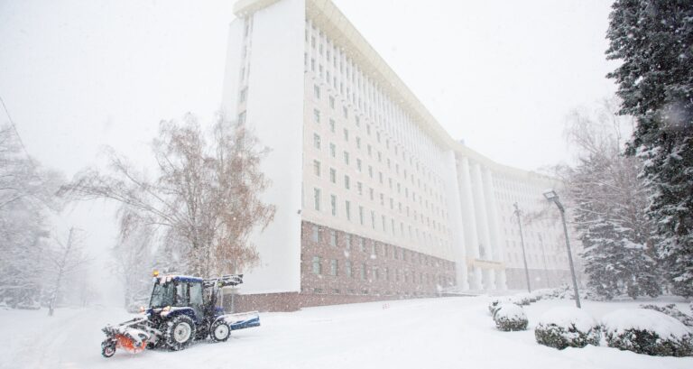 Vreme nefavorabilă în următoarele zile: Autoritățile vin cu recomandări pentru cetățeni