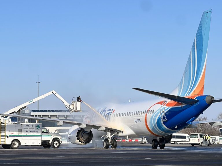 (FOTO) Atenție, pasageri! Posibile întârzieri ale zborurilor pe Aeroportul Internațional Chișinău