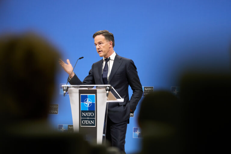 Mark Rutte, înaintea reuniunii miniștrilor Apărării: UE este un partener important pentru NATO