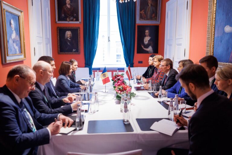 Maia Sandu, la München: Moldova este în prima linie a războiului hibrid purtat de Rusia