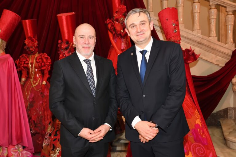 Ministrul Culturii de la Chișinău, la București: „Colaborarea dintre R. Moldova și România este una puternică și frățească”