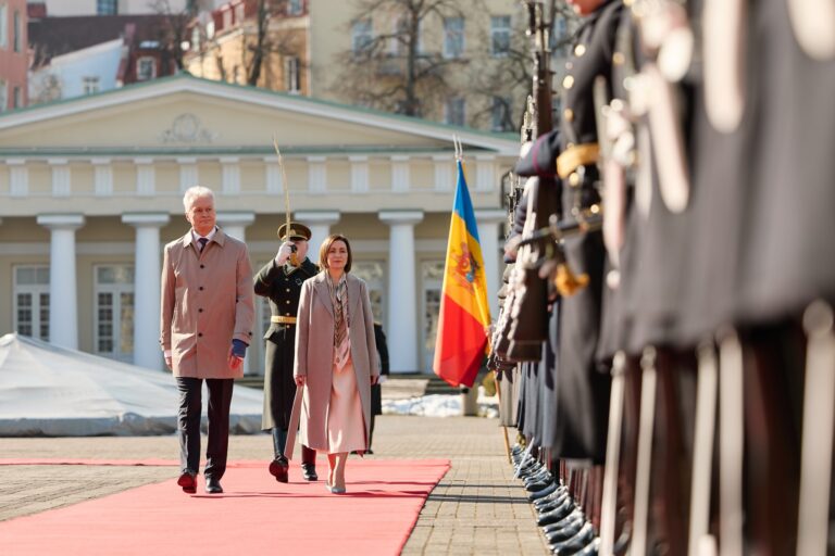 Maia Sandu, la Vilnius: O Moldovă ancorată în UE înseamnă un flanc estic mai puternic pentru Europa