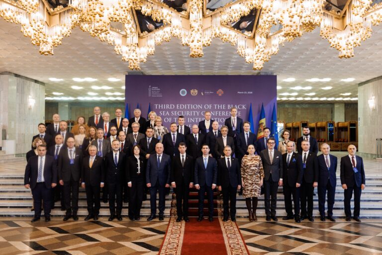 (FOTO) Mihai Popșoi, la Conferința privind securitatea în regiunea Mării Negre: Datorită Ucrainei, Rusia este ținută departe de granițele noastre și de restul Europei