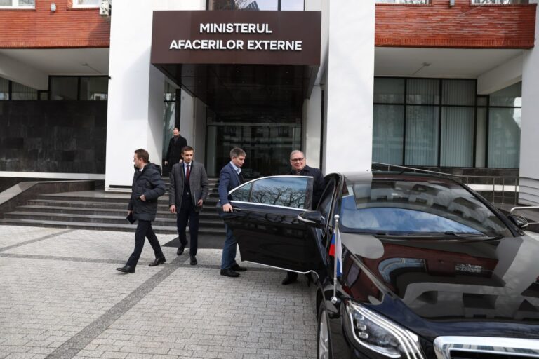 Ambasadorul agreat al Rusiei în R. Moldova, nemulțumit de procedurile de acreditare