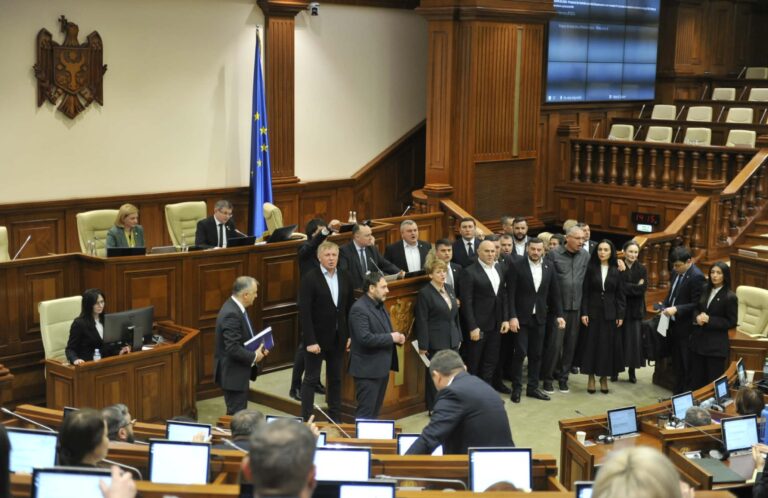 Votat în Parlament: Herman von Hebel și Bernard Lavigne, membri ai Comisiei de evaluare a procurorilor