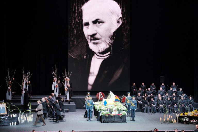 (FOTO) Un ultim omagiu pentru Gheorghe Urschi la Chișinău: „Mulțumim, maestre!”