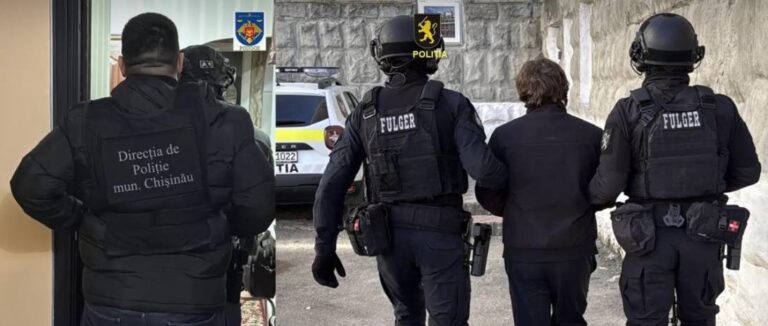 (VIDEO) Peste 3 milioane de dolari, spălate prin criptomonede: Șapte persoane, cercetate penal