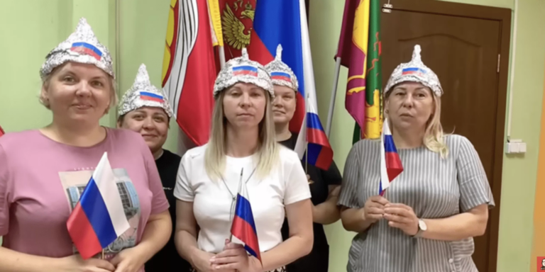 (VIDEO) Profesori din Rusia, crezând că îndeplinesc ordinul partidului lui Putin, s-au filmat rostind discursurile lui Hitler
