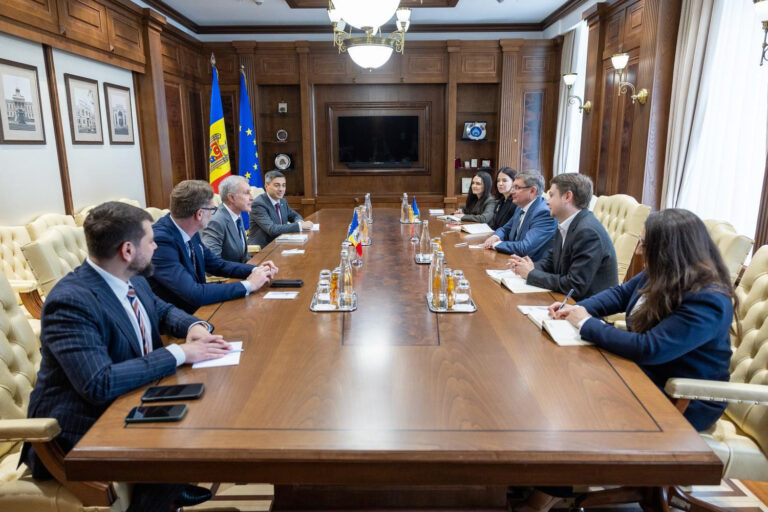 (FOTO) Principele Radu al României, vizită la Chișinău