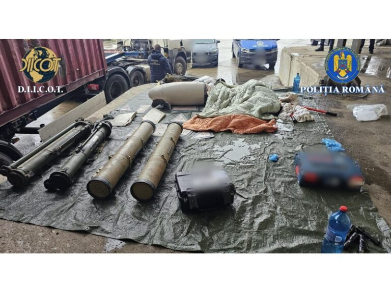 Dosarul camionului cu armament depistat la vama Leușeni–Albița: Cinci persoane, trimise în judecată 