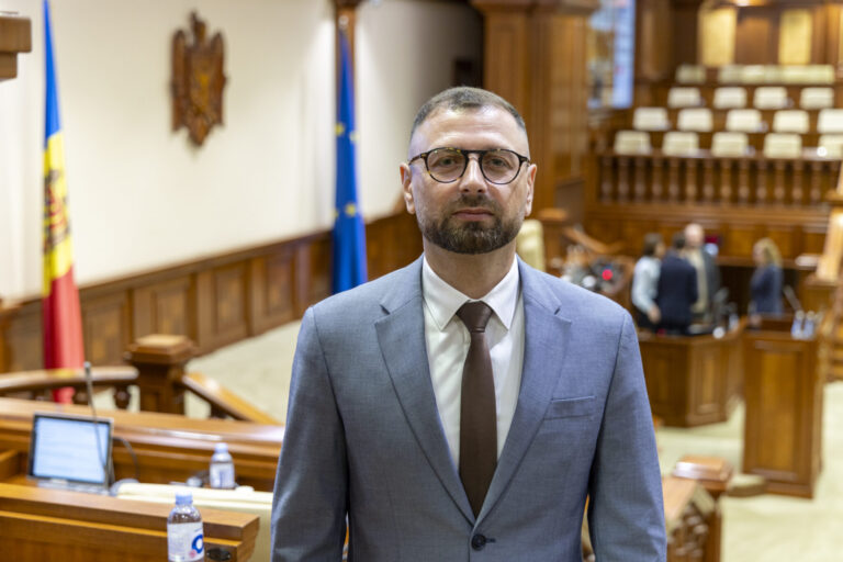 Cine este noul vicepreședinte al Autorității Naționale pentru Soluționarea Contestațiilor